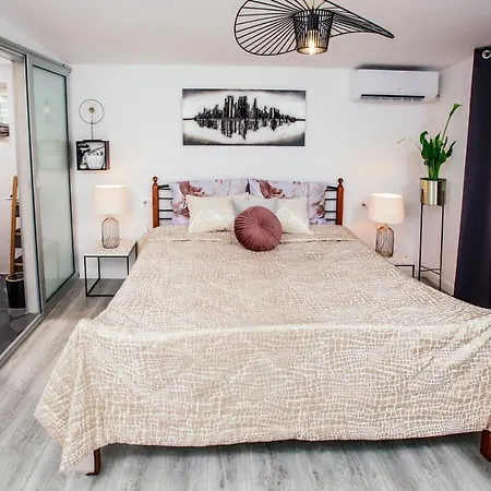 Appartement Nora Makarska