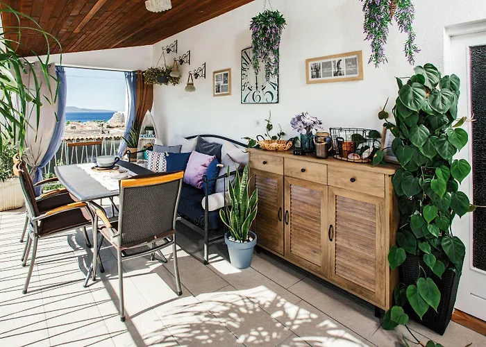 Nora ماكارسكا