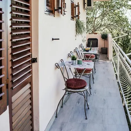 Apartman Nora