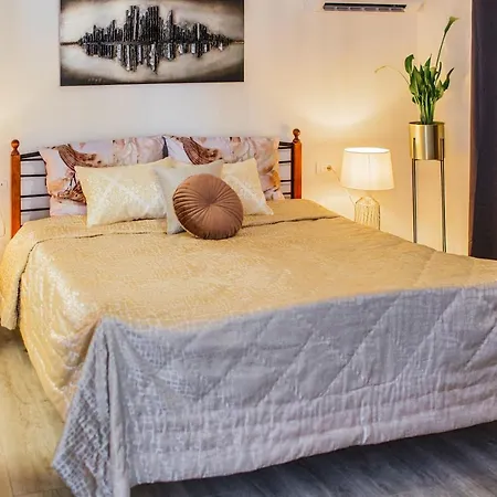 Nora Apartman