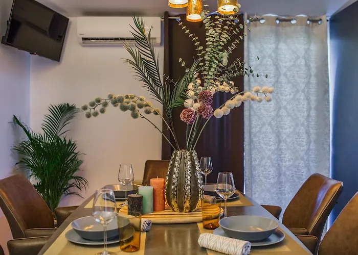 Nora Μακάρσκα